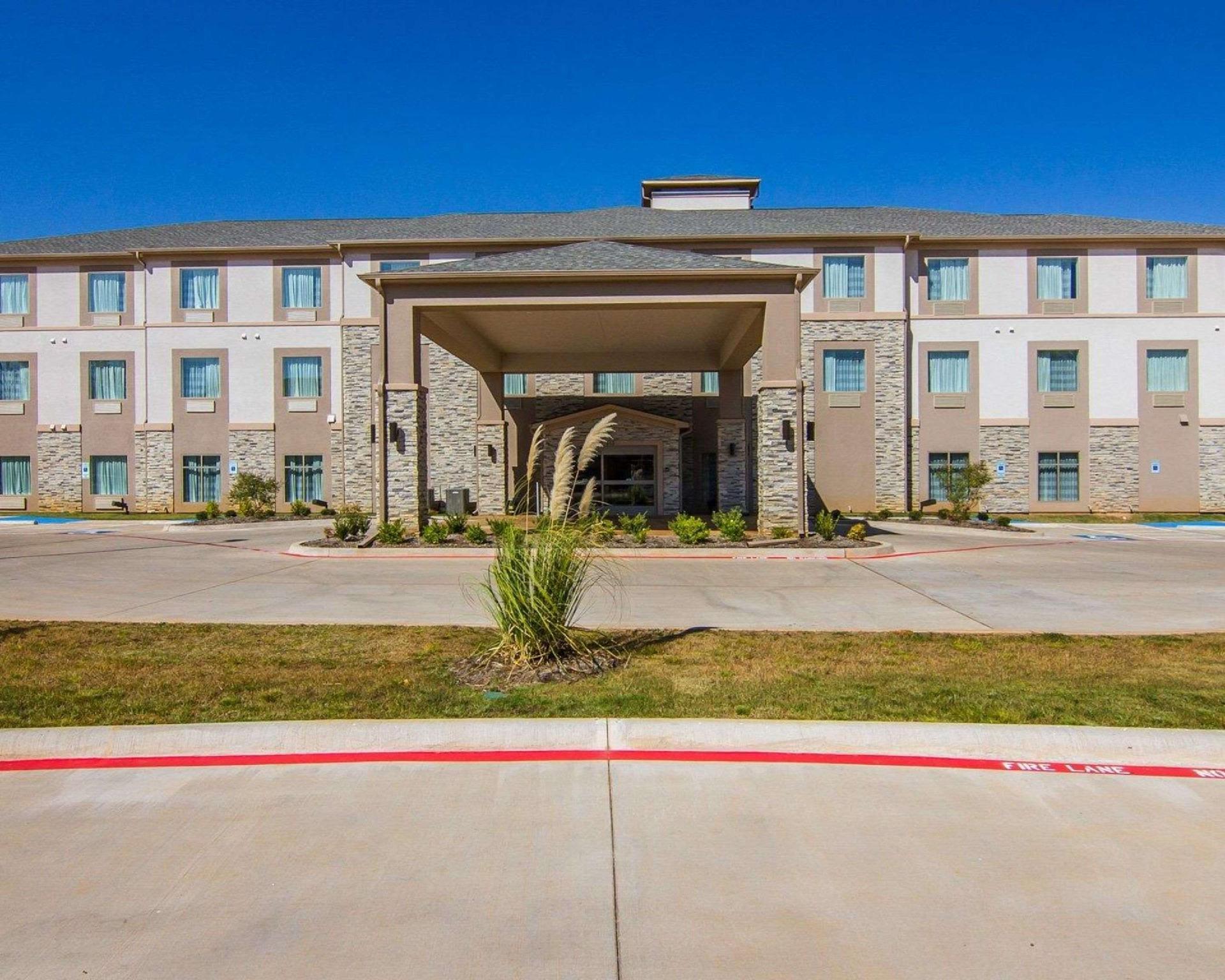 Wingate By Wyndham Longview North Hotel Exterior photo